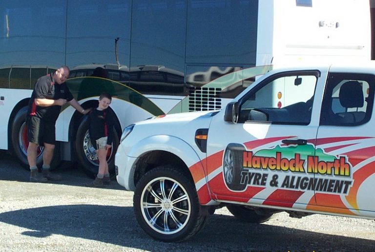 HN Tyres family shot 768x516