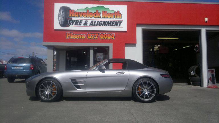 HN Tyres silver car 768x431