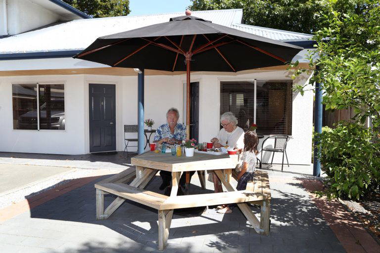 Guests 20210307a075 768x512