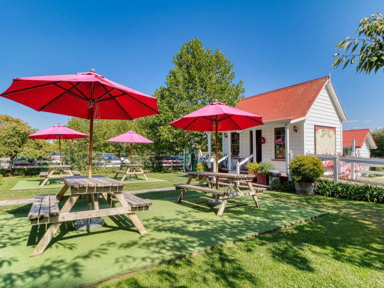 Birdwoods Sweet Shop Exterior 768x576