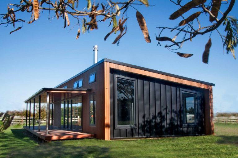 Exterior End wall and deck Large 768x512